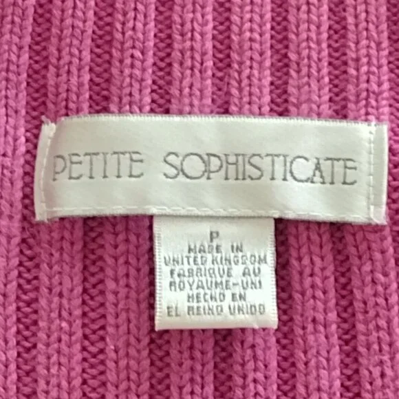 Women's Mock-Neck Cable-Knit Sleeveless Sweater - Picture 8 of 13